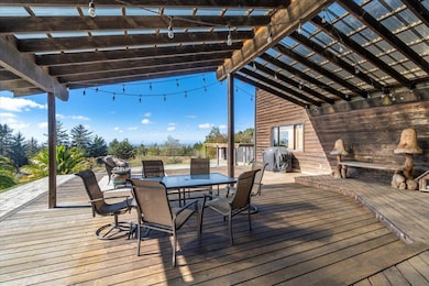 166 Hay Rake Ln, Loleta, CA 95551 - photo 3