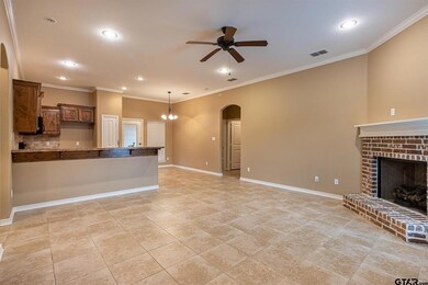 5022 Shiloh Ridge Dr, Tyler, TX 75703 - photo 4