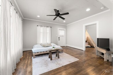 160 W Arthur Ave, Glenns Ferry, ID 83623 - photo 7