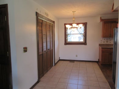 1505 S Goyer Rd, Kokomo, IN 46902 - photo 7