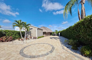 639 SW 39th Trace unit Lot 374, Okeechobee, FL 34974 - photo 4