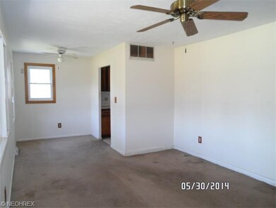 4335 Belle Ave, Sheffield Lake, OH 44054 - photo 4