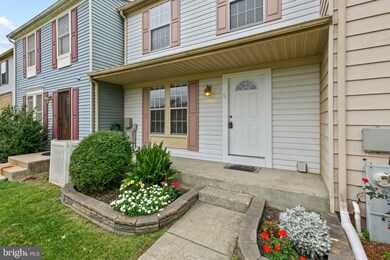 64 Triple Crown Ct, Windsor Mill, MD 21244 - photo 4