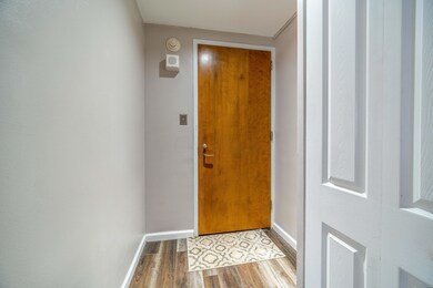 Summit Chase Condominiums unit 512, Columbus, OH 43212 - photo 4