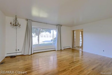 29230 Bermuda Ln, Southfield, MI 48076 - photo 6