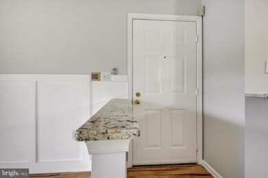 4409 Silverbrook Ln unit 301, Owings Mills, MD 21117 - photo 6