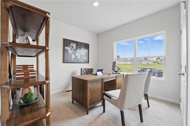 2211 Creek View Ln, Raymore, MO 64083 - photo 7