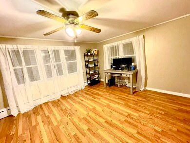 112 Laconia St, Springfield, MA 01129 - photo 7