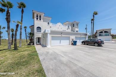 Each Side has 2 Car Garage!