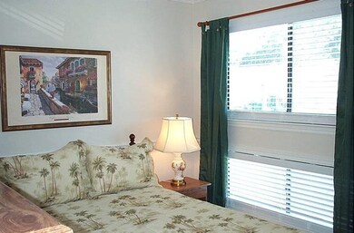 1000 Mallery St unit 5, St. Simons Island, GA 31522 - photo 5