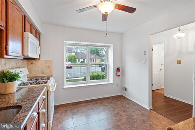 20 Devon Ct, Trenton, NJ 08691 - photo 4