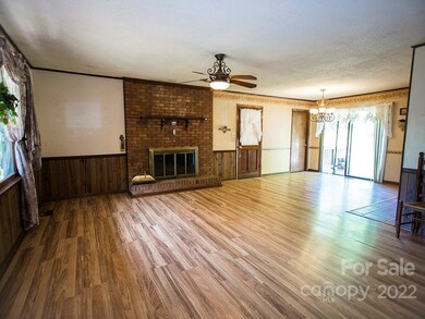 4317 Freeport Dr, Gastonia, NC 28052 - photo 3