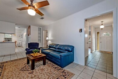 1201 Trailwood Dr, Hurst, TX 76053 - photo 6