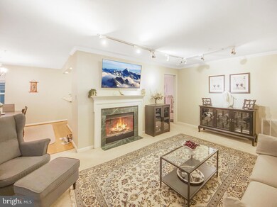 127 Timberbrook Ln unit 203, Gaithersburg, MD 20878 - photo 5