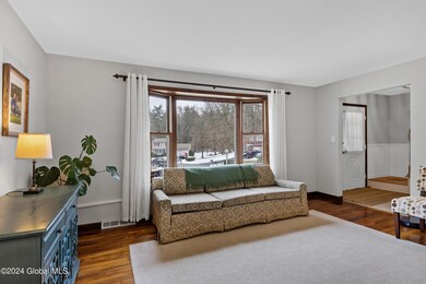 3 Poe Ct, Ballston Spa, NY 12020 - photo 4