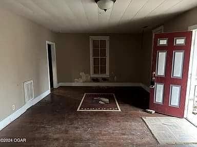 229 S Main St, Nevada, MO 64772 - photo 6