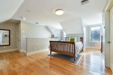 580 E 2nd St unit 5, Boston, MA 02127 - photo 7