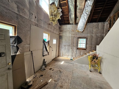 448 W 19th St, Erie, PA 16502 - photo 3