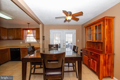 5004 Tartan Hill Rd, Perry Hall, MD 21128 - photo 5