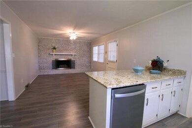 1370 Iron Mountain Rd, Asheboro, NC 27205 - photo 6