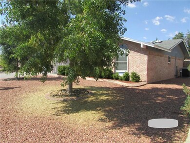 11353 Bob Mitchell Dr, El Paso, TX 79936 - photo 6