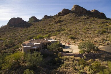 Beautiful Home with Moutain Views