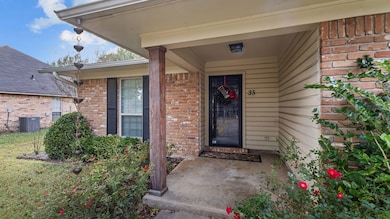 35 Lanshire Dr, Texarkana, TX 75503 - photo 2