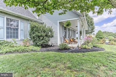 81 Monroe Dr, Chambersburg, PA 17201 - photo 3