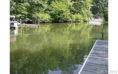 Waterfront - Side view of Cove