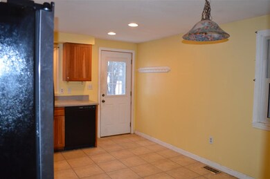 4 Rosemary Ct, Concord, NH 03303 - photo 4