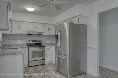 1A Stonybrook Ct unit B, Whiting, NJ 08759 - photo 2