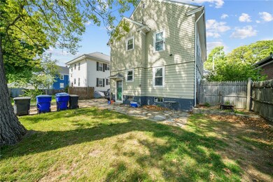 46 Auburn St, Pawtucket, RI 02860 - photo 5