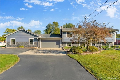 27520 West Rd, New Boston, MI 48164 - photo 3