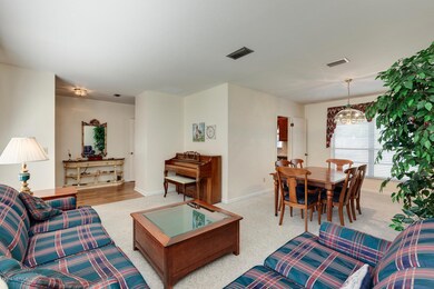 5805 Swamp Fox Rd, Jacksonville, FL 32210 - photo 5