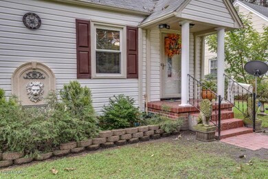 729 Cedarbrook front 2