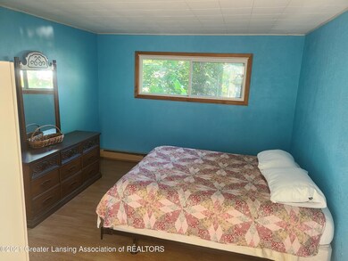 1975 Elm St, Holt, MI 48842 - photo 6