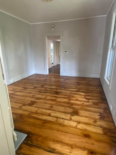 76 Warren St, Concord, NH 03301 - photo 5