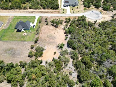 1070 Preserve St, Weatherford, TX 76085 - photo 2