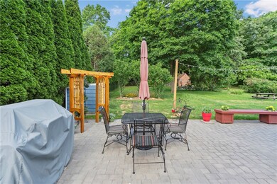 31 West St, Warwick, RI 02886 - photo 7