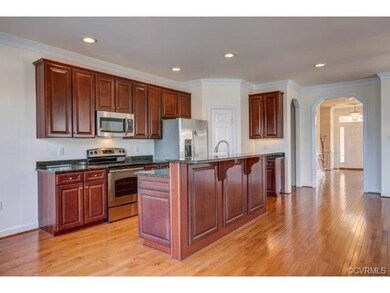 Kitchen w/Granite & SS Appliances