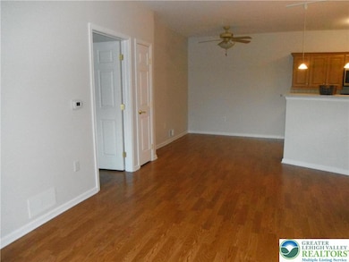 1113 Old Course Ln, Easton, PA 18042 - photo 3
