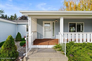 04-Front walkway & Entry