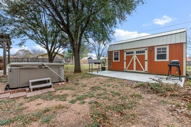 703 Kristofer St, Fredericksburg, TX 78624 - photo 5