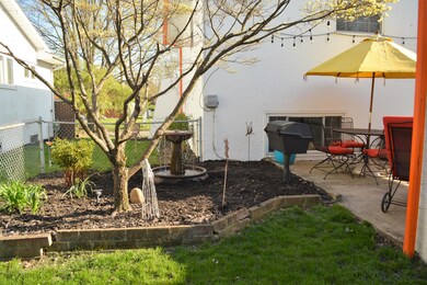 1166 Rockwood Place, Columbus, OH 43229 - photo 7