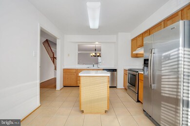 6241 Deep Earth Ln, Columbia, MD 21045 - photo 7