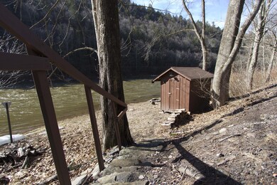 381 Engvaldsen Rd, Lackawaxen Township, PA 18428 - photo 3