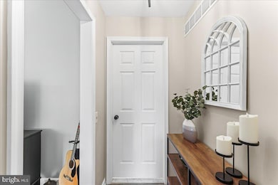 710 Pritchard Place unit 710, Newtown Square, PA 19073 - photo 3