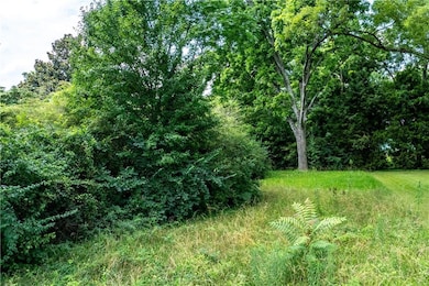 1391 Experiment St, Griffin, GA 30223 - photo 2