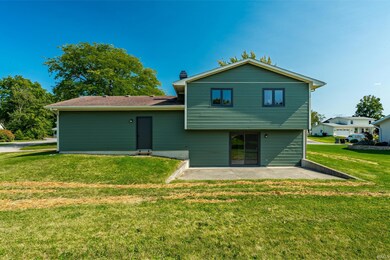 1107 N Hiawatha Dr, Syracuse, IN 46567 - photo 5