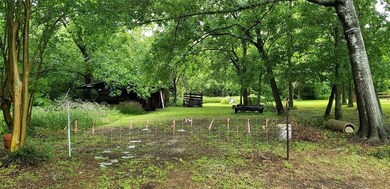 3822 County Road 424, Alvin, TX 77511 - photo 2